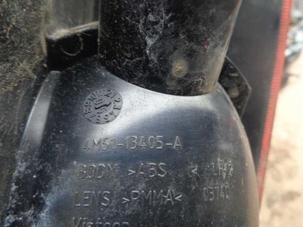 FEU ARRIERE GAUCHE FORD FOCUS 3/5PORTES 11/2004-1/2008 - Vue 3